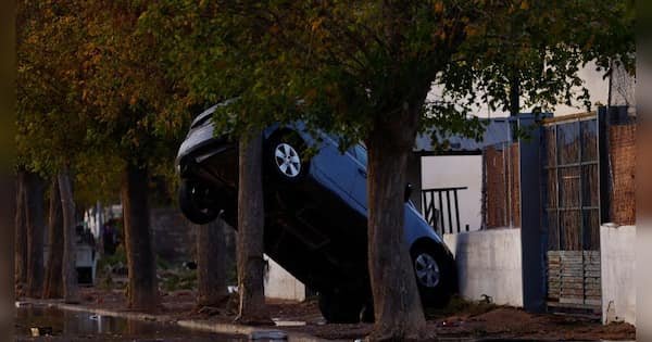 Experimenta el Impulso Imposible: La Excitante Slot de Uncrossable Rush En Línea.